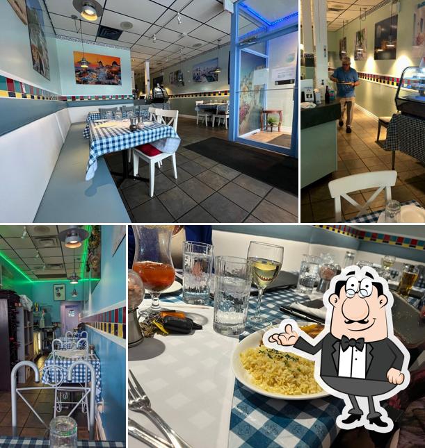 Installez-vous à l'une des tables de The Greek Corner Calgary