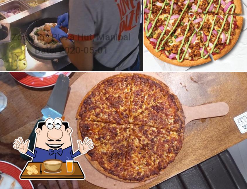 Food at Pizza Hut Canara Mall, Manipal
