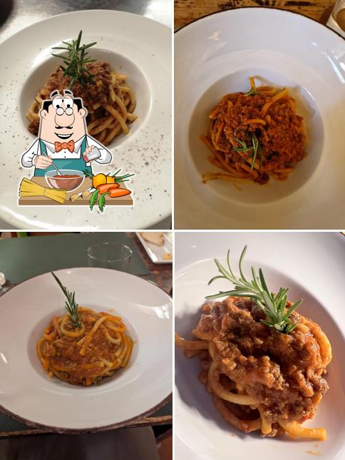 Spaghetti alla bolognese al La Grotta Pisa