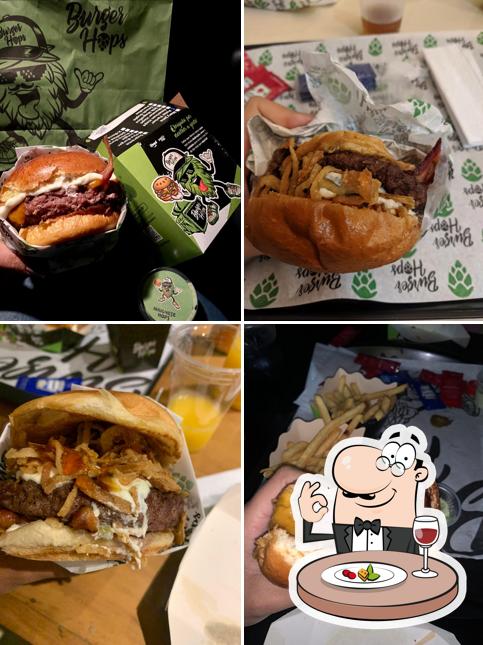 Sanduíche de carne de porco desfiada em Burger Hops