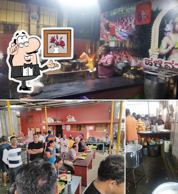 Check out how HalliMane Mess looks inside