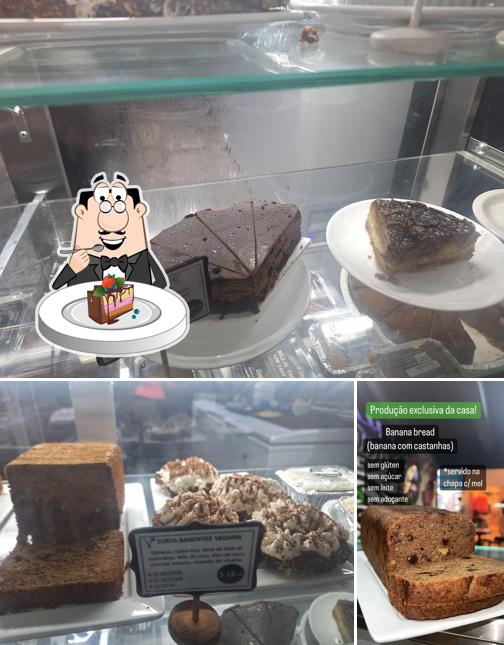 Bolo de chocolate em Bendito Ser - Cafeteria Saudável