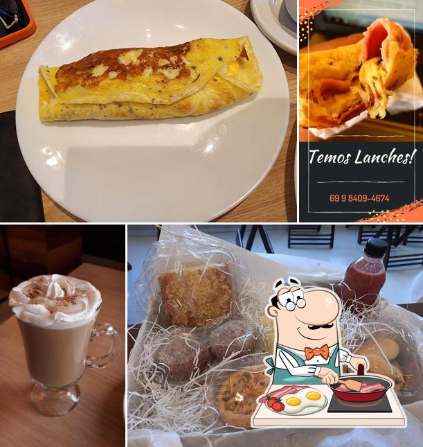 Omeletes em Café Helena