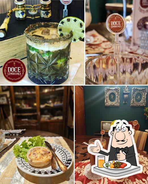 Comida em Café Doce Lembrança