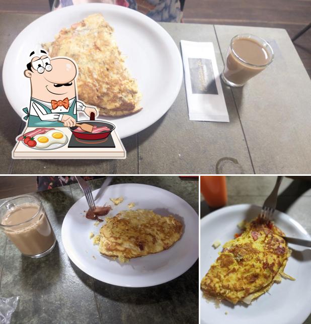Omeletes em Santa Fé Padaria