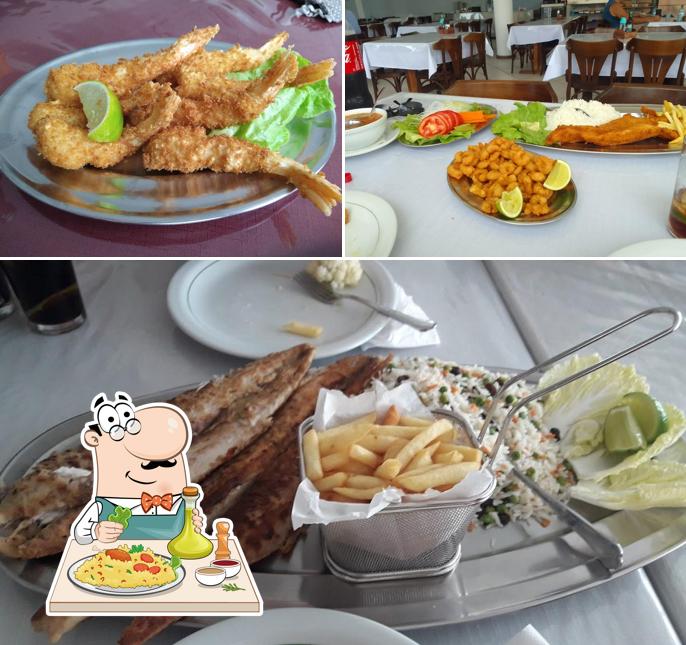 Comida em Restaurante Sakura