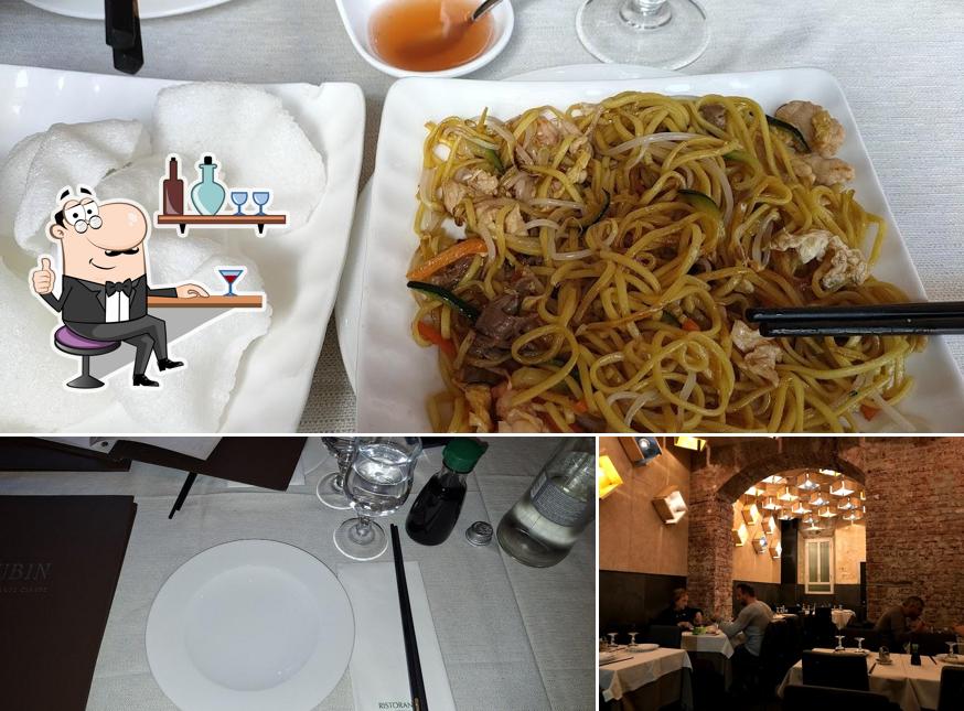 Dai un’occhiata alla immagine che presenta la interni e bevanda di Jubin Due - Ristorante Cinese