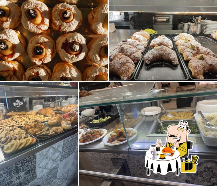 Platti al Baron Cafè