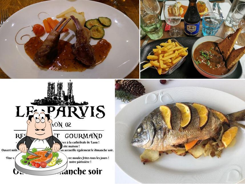Restaurant Le Parvis offre un menu pour les amateurs de fruits de mer