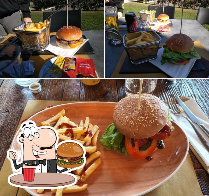 Essayez un hamburger à Chalet