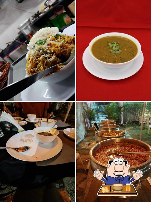 Food at Aarav's KKitchen