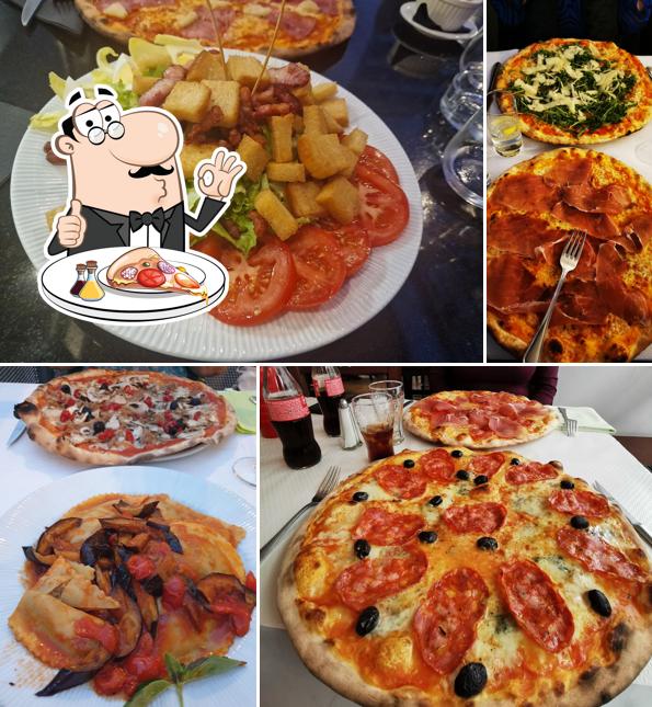 A Spaghetti D'Oro, puoi prenderti una bella pizza