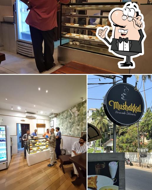 The image of Mushakkal’s interior and food