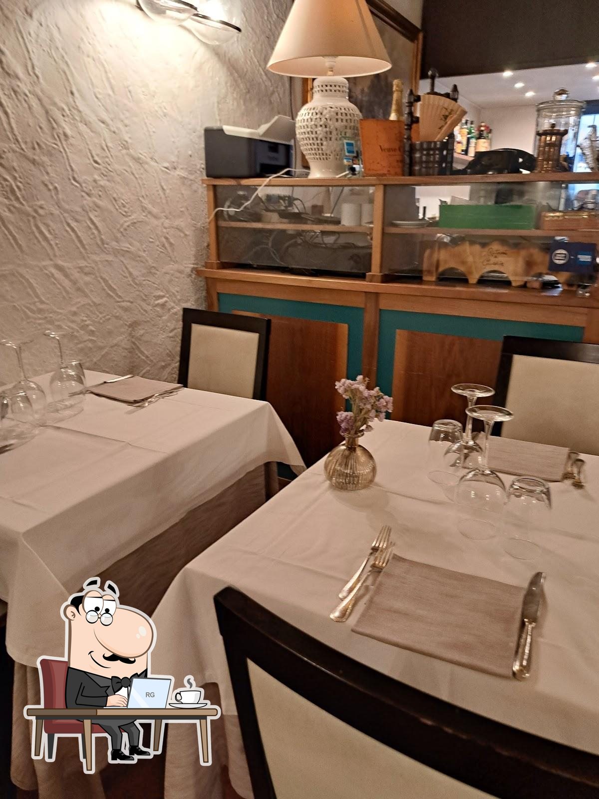 Siediti a un tavolo di Ristorante La Greppia Parma.