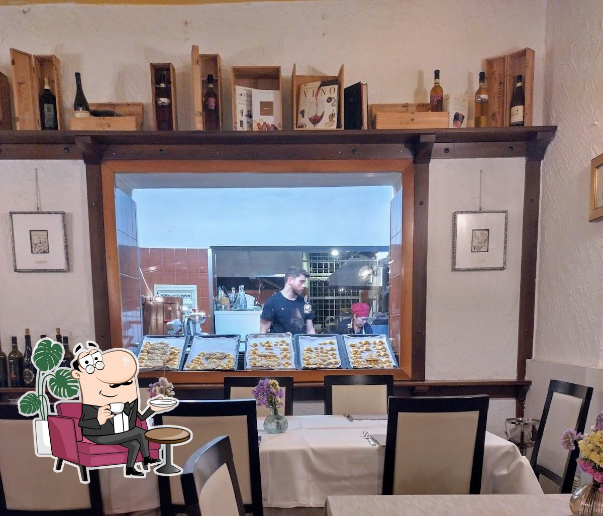 Gli interni di Ristorante La Greppia Parma.