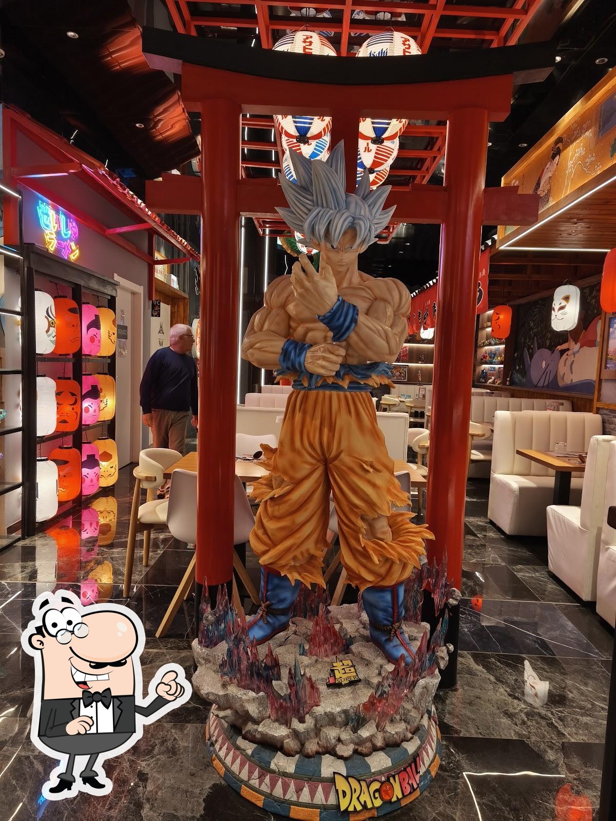 Dai un'occhiata agli interni di MIC Ramen Forlì.