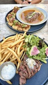 Earls Kitchen + Bar