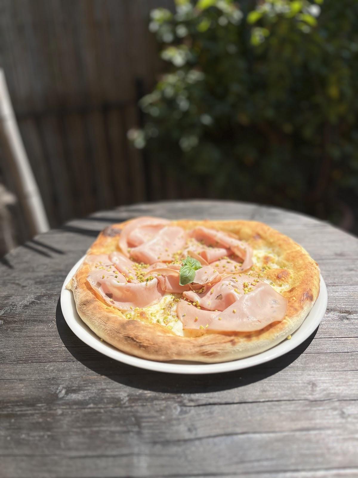 L’Agerolina Pizza & Grill