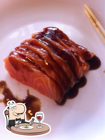 Platos en Takashi